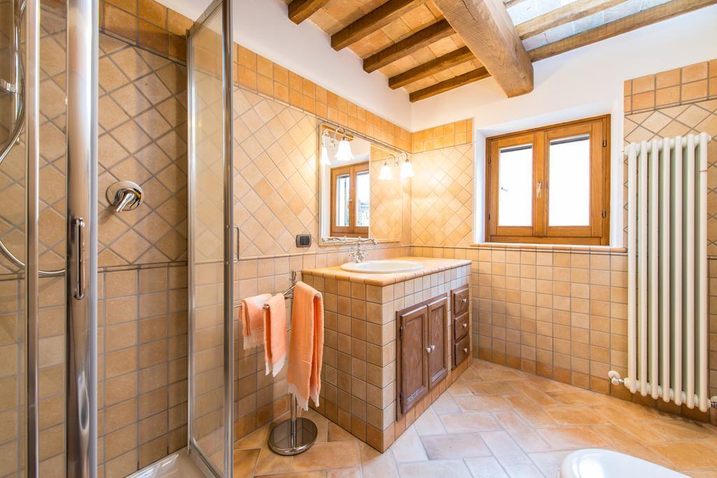 Casetta In Pietra Acqualagna Szoba fotó